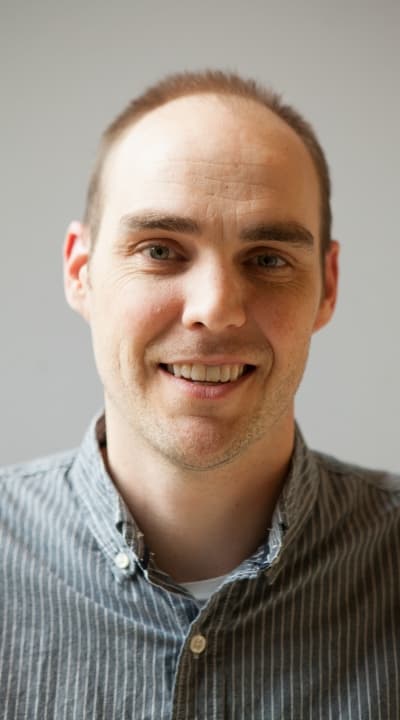 Biochemistry professor awarded grant to study origins of life at SPU, Oxford