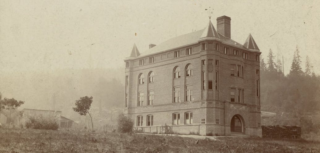 Alexander Hall, circa 1898
