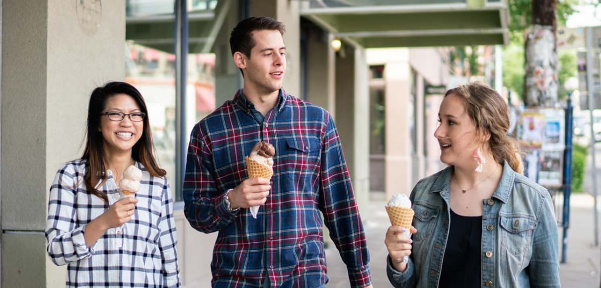 Seattle Adventure: Exploring Fremont with SPU’s accounting club