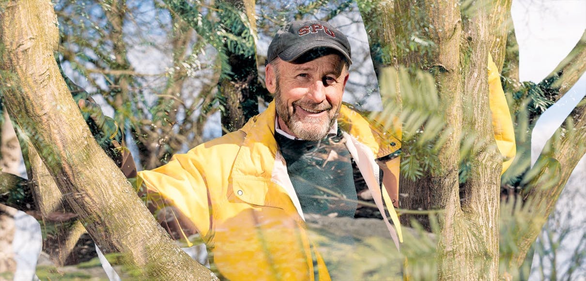 SPU gardener Jeff Daley recognized as “outstanding master gardener”