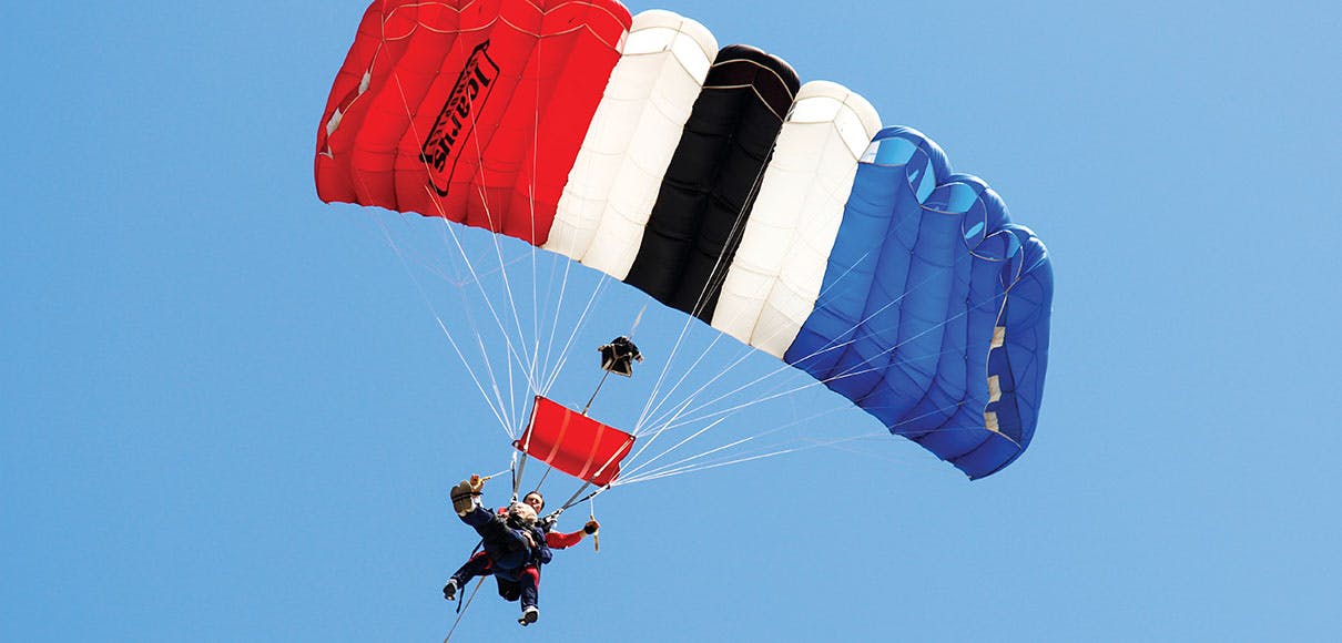Former SPC faculty member skydives into the <em>Guinness Book of World Records. </em>