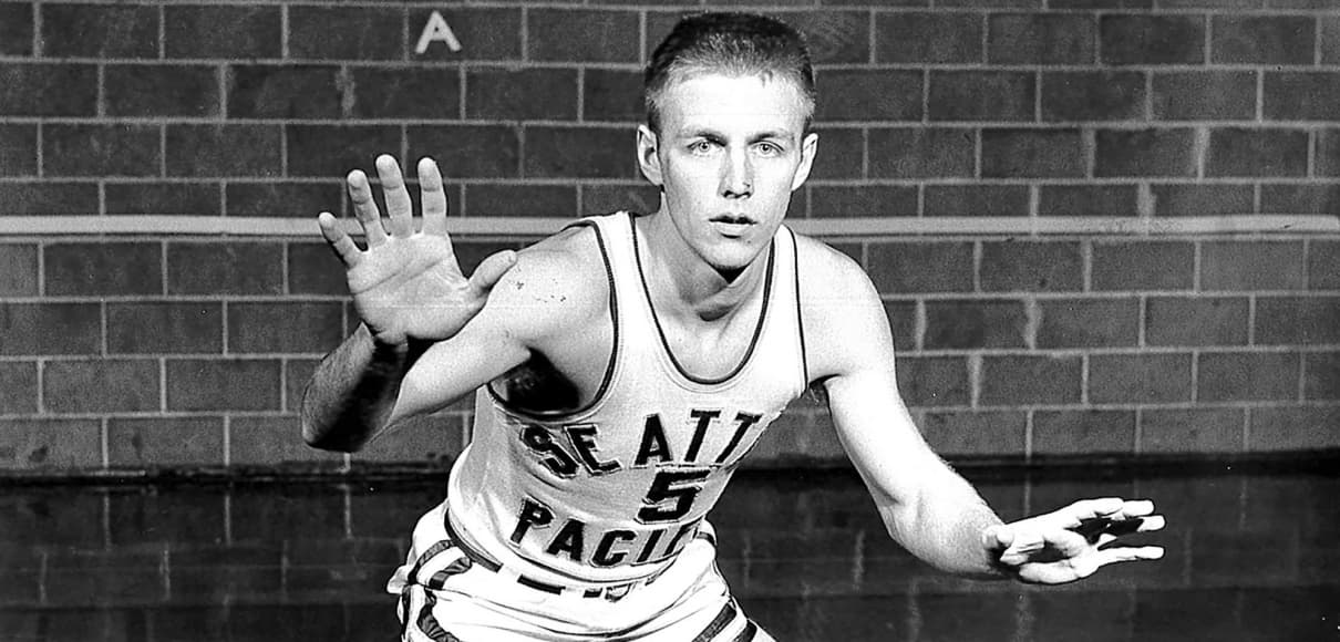 Falcons hall of famer Anderson dies at 84