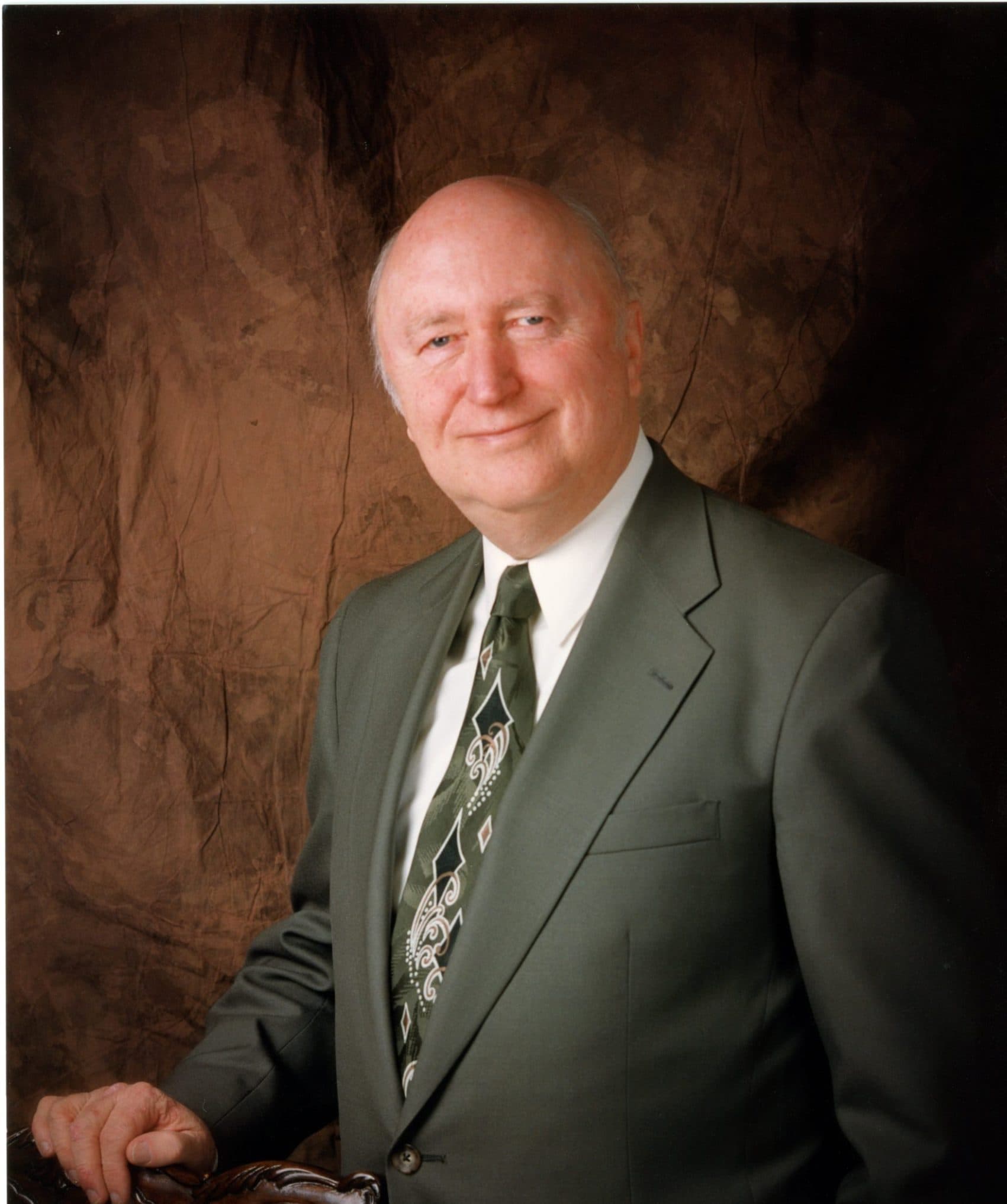 Photo of President Emeritus Curtis Martin